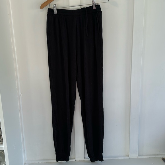 All Yoga oversized ribbed knit joggers small - Picture 2 of 6